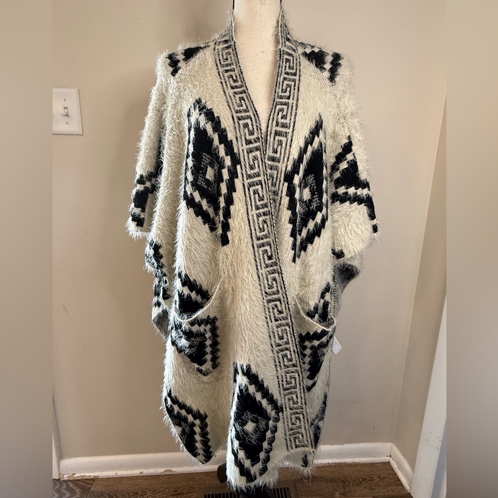 Soft Surroundings long line cardigan faux fur southwestern pattern OS